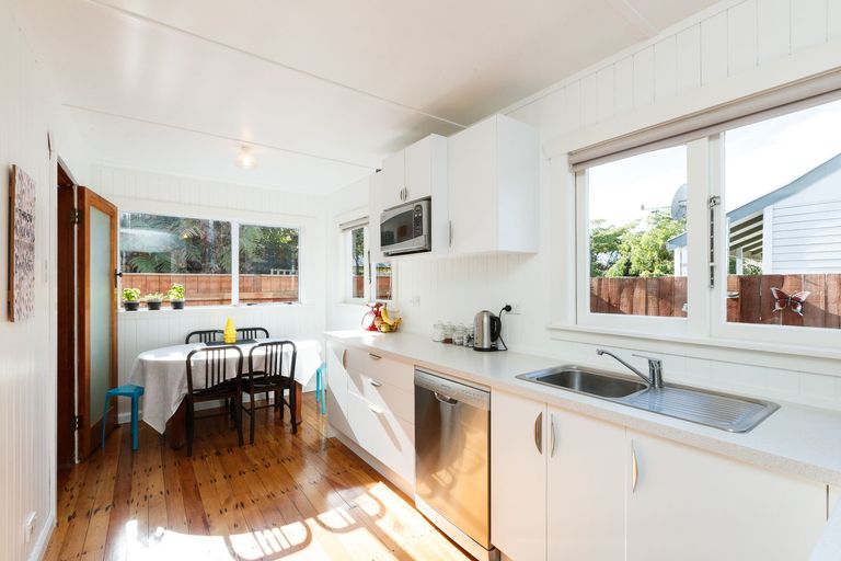 Photo of property in 23 Ngaio Street, West End, Palmerston North, 4412