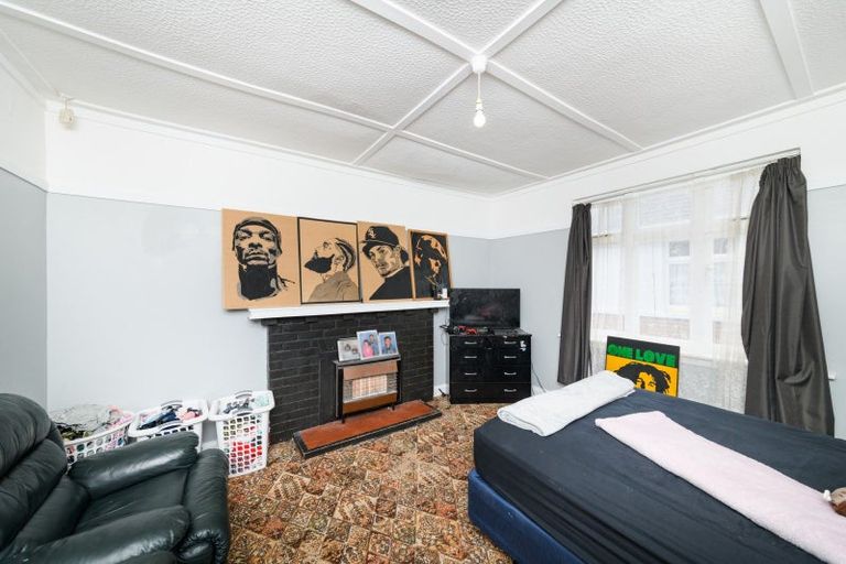 Photo of property in 149a Church Street, West End, Palmerston North, 4412