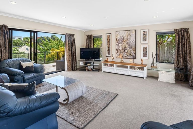 Photo of property in 21 Campion Road, Waikanae Beach, Waikanae, 5036