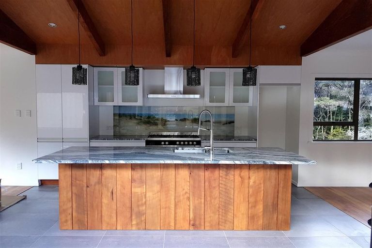 Photo of property in 143 Mclean Road, Waipu, 0582