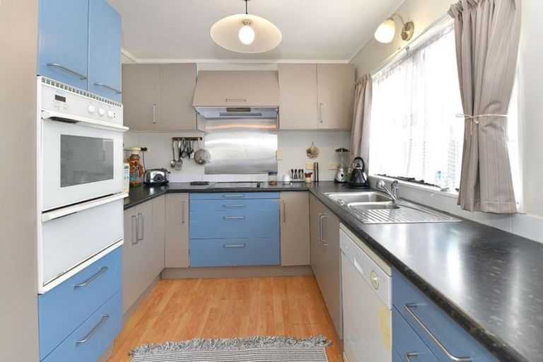 Photo of property in 644a Whangaparaoa Road, Stanmore Bay, Whangaparaoa, 0932