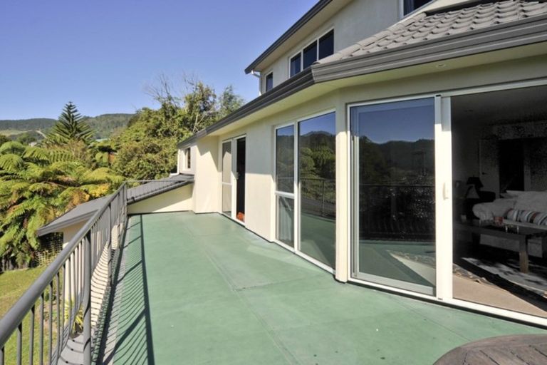 Photo of property in 34 Okareka Loop Road, Lake Okareka, Rotorua, 3076