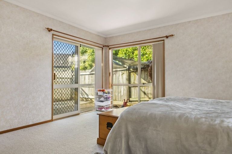 Photo of property in 17 Pampas Grove, Welcome Bay, Tauranga, 3112