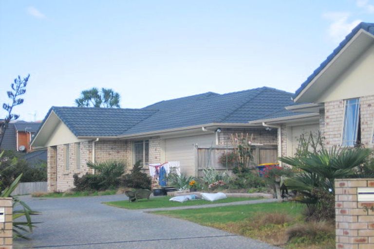 Photo of property in 34b Brookwood Drive, Henderson, Auckland, 0612