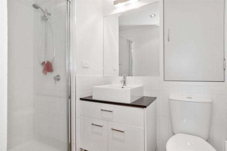 Photo of property in Algarve Apartments, 314/332 Maunganui Road, Mount Maunganui, 3116