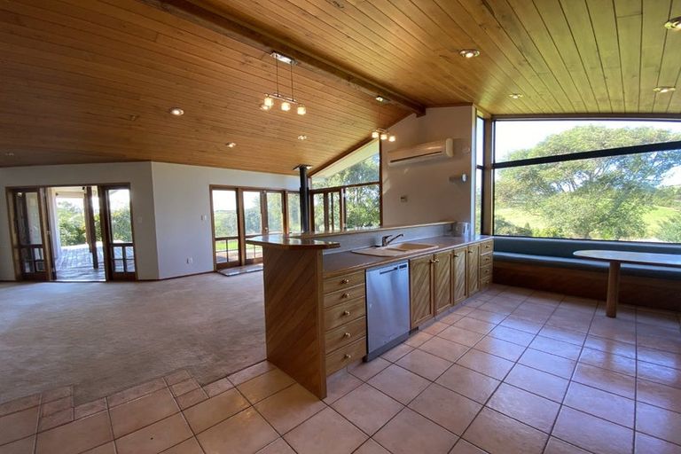 Photo of property in 72 Ireland Road, Waitoki, Kaukapakapa, 0871