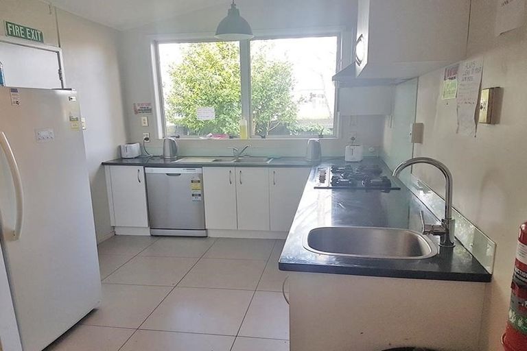 Photo of property in 66 Pah Road, Papatoetoe, Auckland, 2025