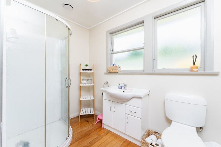 Photo of property in 10 Shand Street, Green Island, Dunedin, 9018