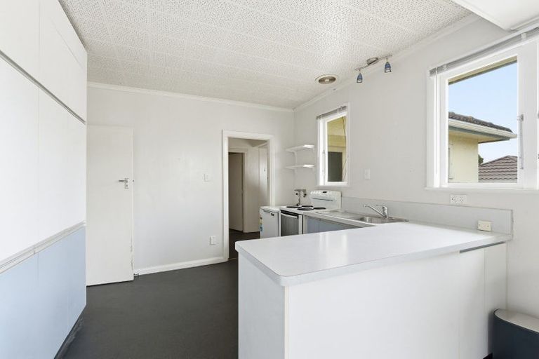 Photo of property in 202 Vogel Street, Roslyn, Palmerston North, 4414