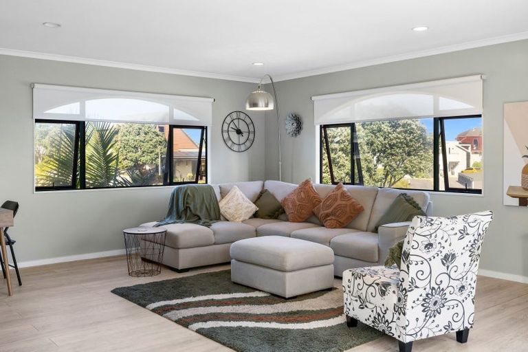 Photo of property in 26a Sunbrae Grove, Mount Maunganui, 3116