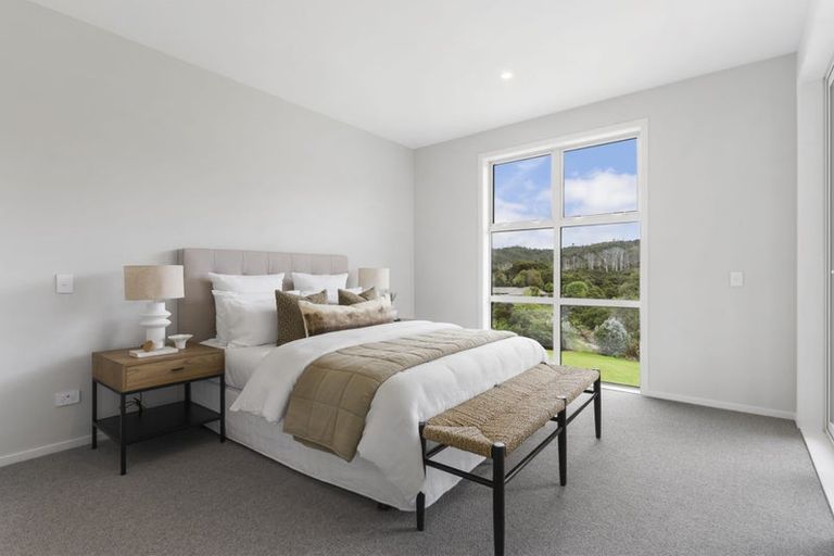 Photo of property in 202 Landmark Terrace, Orewa, 0931