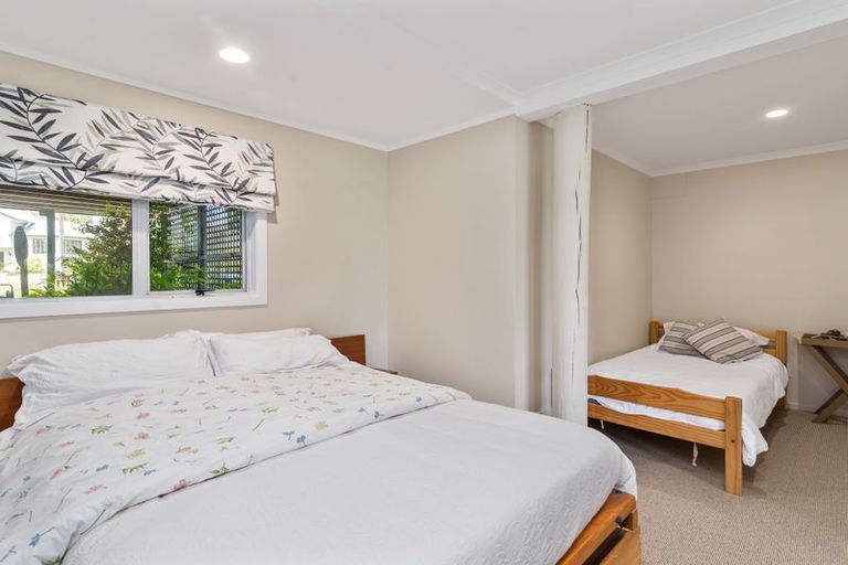 Photo of property in 15 Kenrigg Road East, Kinloch, Taupo, 3377