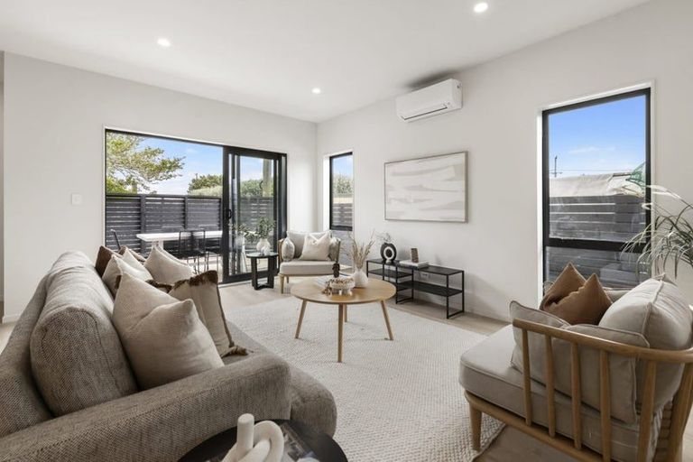 Photo of property in 36b Muir Avenue, Mangere Bridge, Auckland, 2022