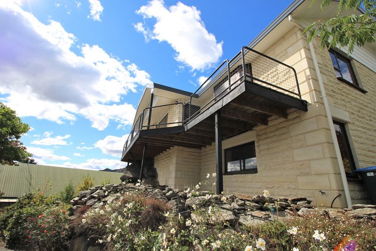 Photo of property in 4g Old Bridge Road, Bridge Hill, Alexandra, 9320