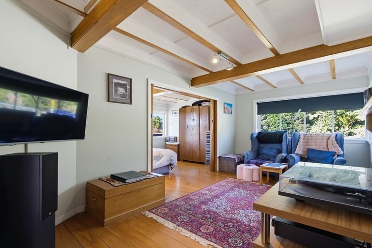 Photo of property in 1a West End Road, Ohope, 3121