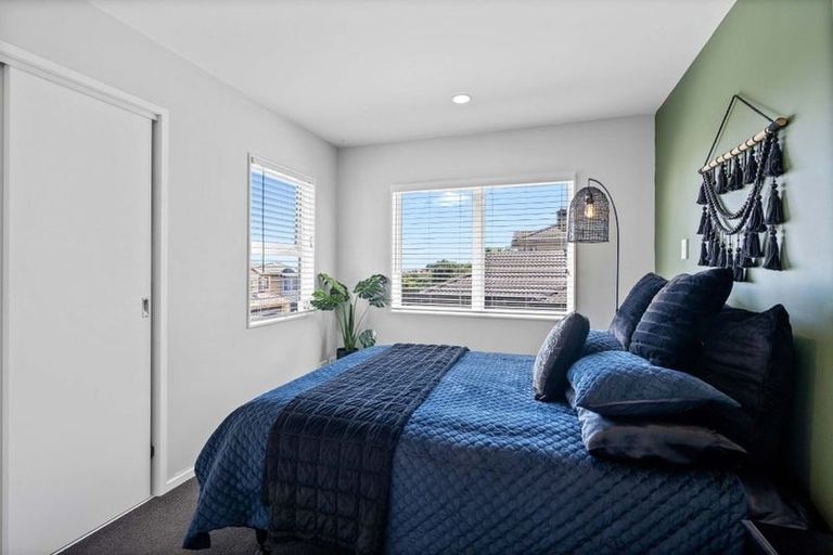 Photo of property in 39 Nautilus Drive, Gulf Harbour, Whangaparaoa, 0930