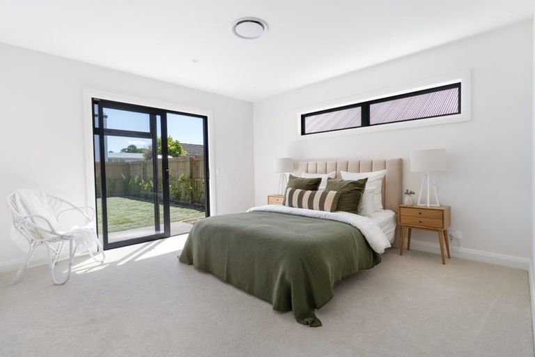 Photo of property in 157 Centaurus Road, Saint Martins, Christchurch, 8022