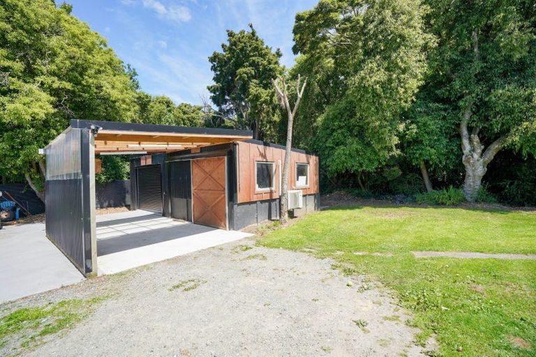 Photo of property in 28 Grant Road, Otatara, Invercargill, 9879