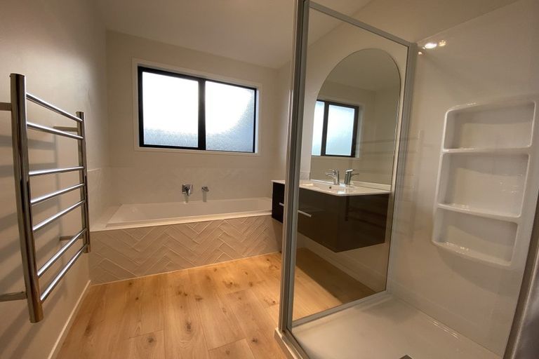 Photo of property in 18 Mcwatters Drive, Ngatea, 3503