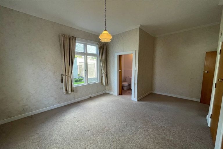 Photo of property in 5 Mason Terrace, Gonville, Whanganui, 4501