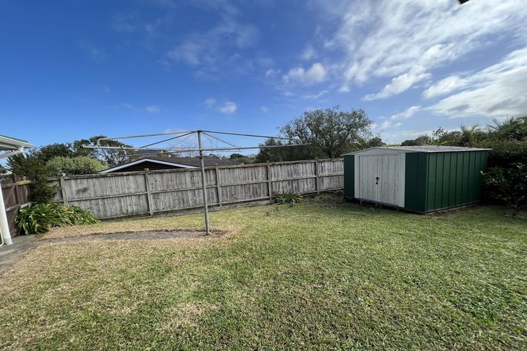 Photo of property in 10 Markham Place, Bucklands Beach, Auckland, 2012