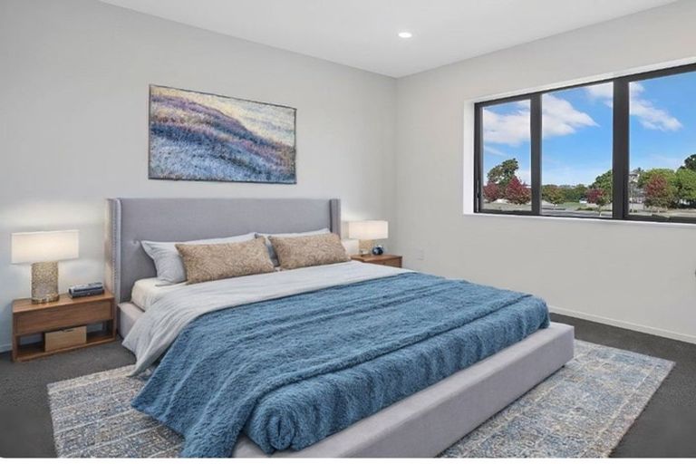 Photo of property in 2 Faithful Drive, Karaka, Papakura, 2113