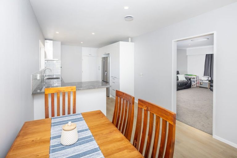 Photo of property in 14 Storey Avenue, Forest Lake, Hamilton, 3200