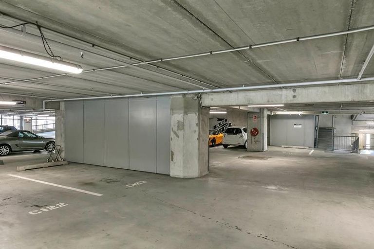 Photo of property in The Metropolis Apartments, 2914/1 Courthouse Lane, Auckland Central, Auckland, 1010