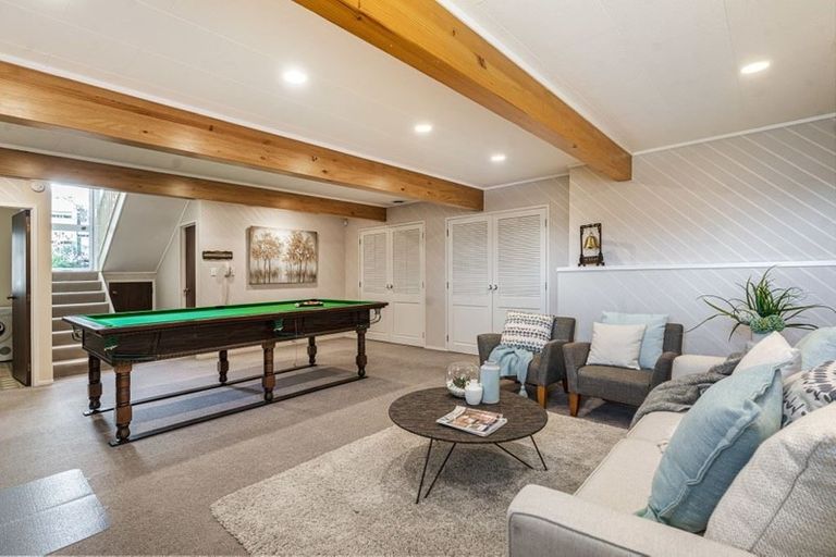 Photo of property in 175 Chelsea View Drive, Chatswood, Auckland, 0626
