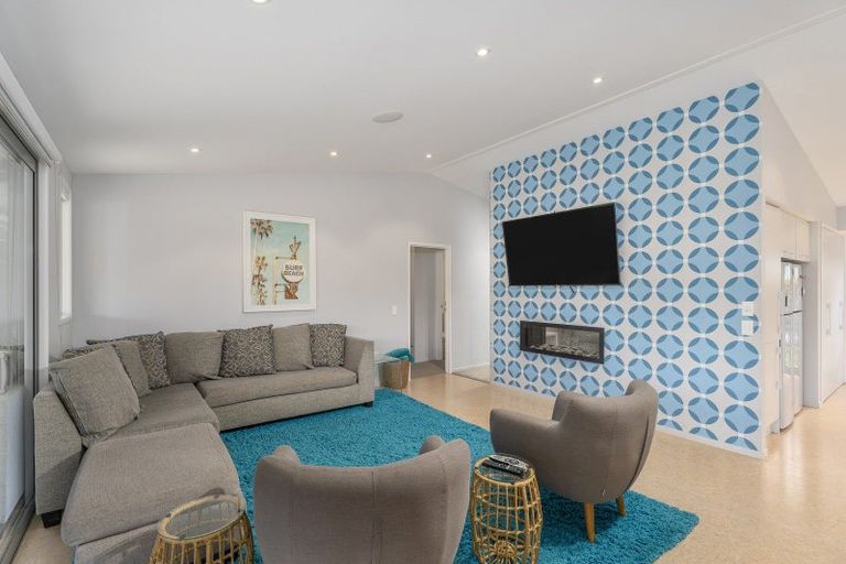 Photo of property in 118 Lil Place, Whangapoua, Coromandel, 3582