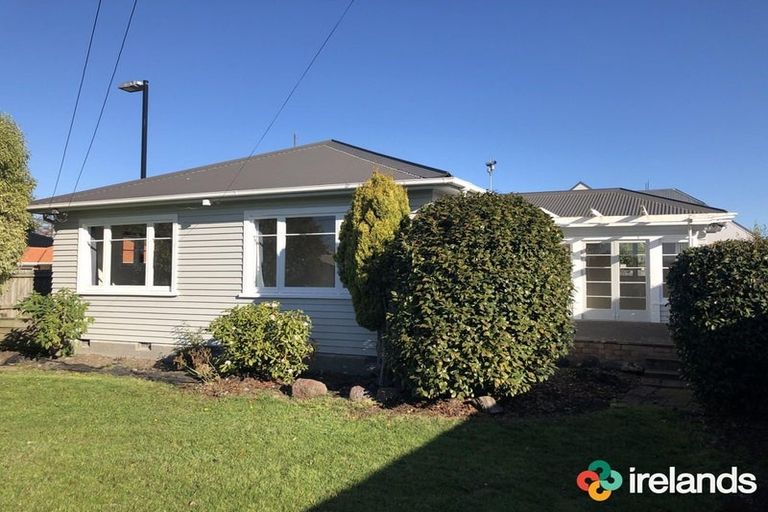 Photo of property in 47 Sawyers Arms Road, Northcote, Christchurch, 8052