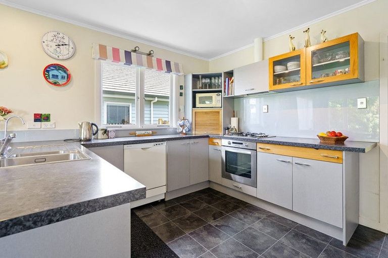 Photo of property in 45 Wordsworth Street, Leamington, Cambridge, 3432