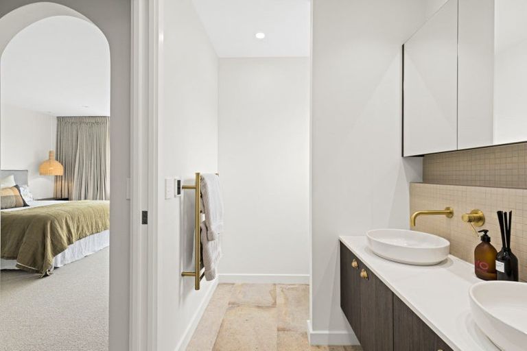 Photo of property in 11 Moya Drive, Matakana, 0985