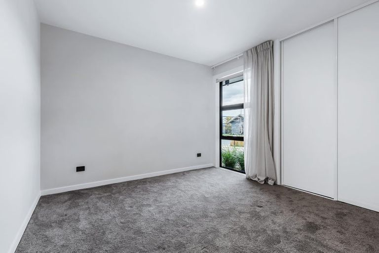 Photo of property in 18 Tai Road, Wharewaka, 3330