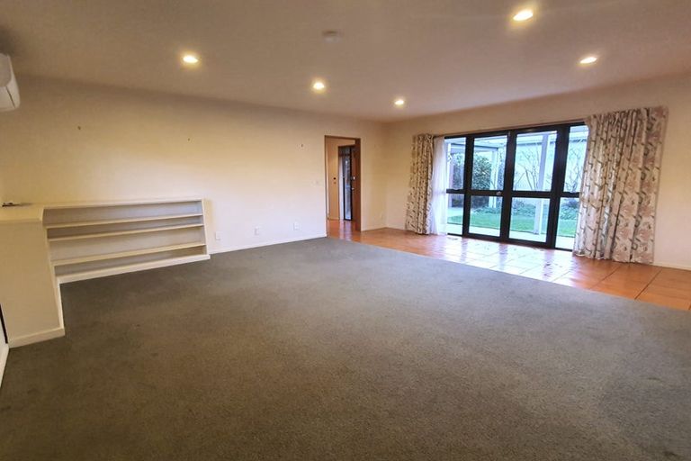Photo of property in 1/111 Vagues Road, Northcote, Christchurch, 8052