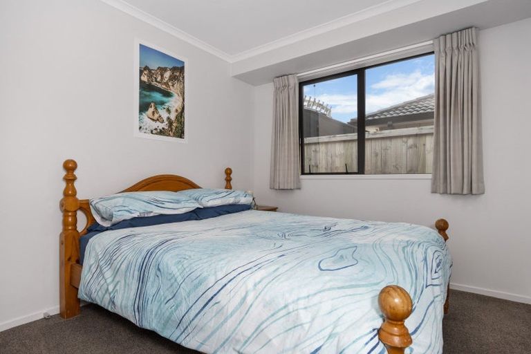 Photo of property in 12 Winspear Place, Omokoroa, 3114