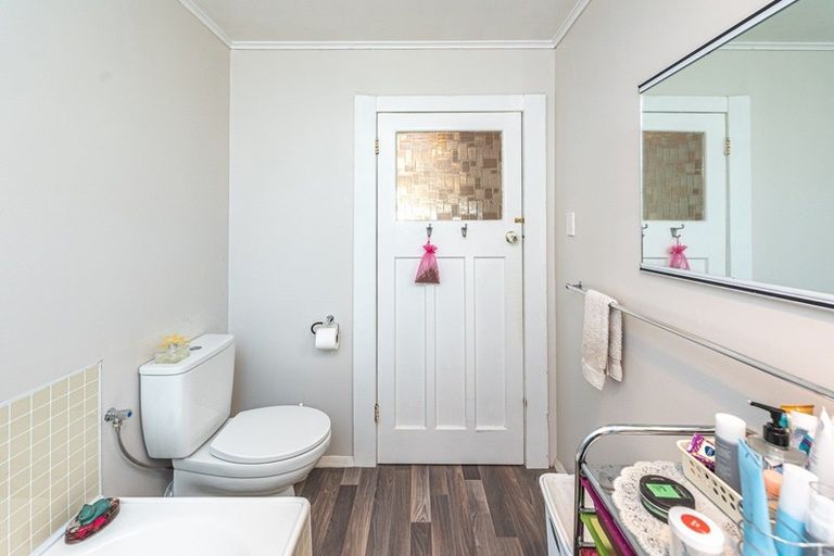 Photo of property in 48 Maxwell Avenue, Durie Hill, Whanganui, 4500