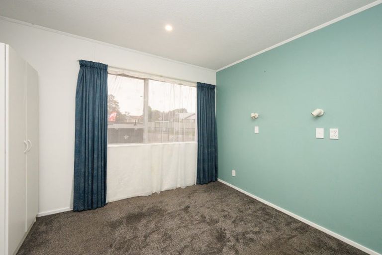 Photo of property in 23a Rhodes Drive, Kelvin Grove, Palmerston North, 4414
