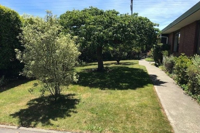 Photo of property in 1a Sadlier Street, Stoke, Nelson, 7011