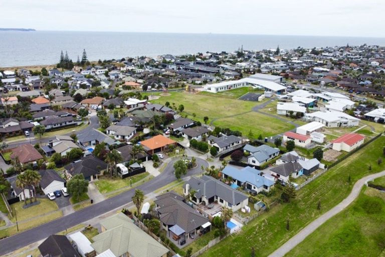 Photo of property in 45 Calypso Drive, Papamoa Beach, Papamoa, 3118
