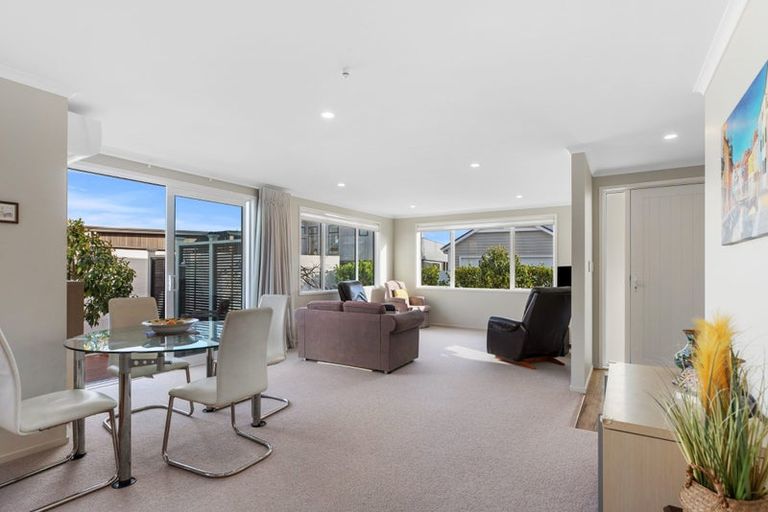 Photo of property in 11a La Cumbre Close, Bethlehem, Tauranga, 3110