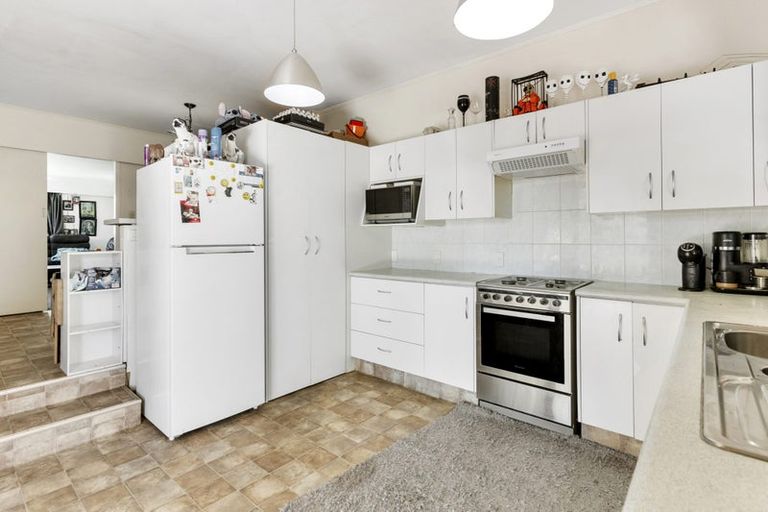 Photo of property in 9 Oregon Place, Papakura, 2110