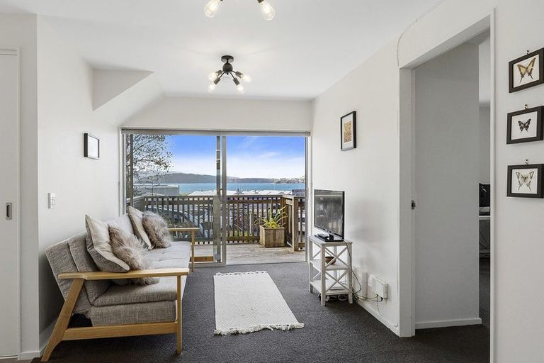 Photo of property in 3 Fore Street, Kaiwharawhara, Wellington, 6035