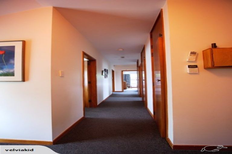 Photo of property in 90 Merivale Lane, Merivale, Christchurch, 8014