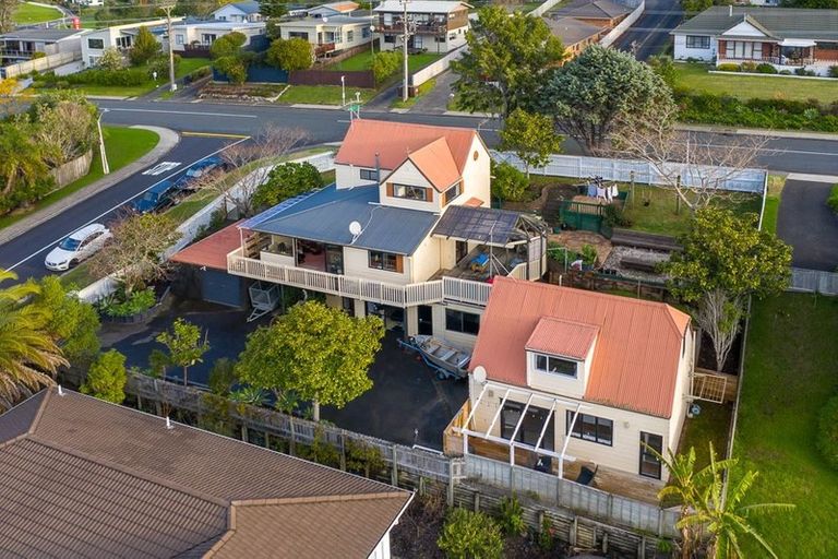 Photo of property in 54 Brightside Road, Stanmore Bay, Whangaparaoa, 0932