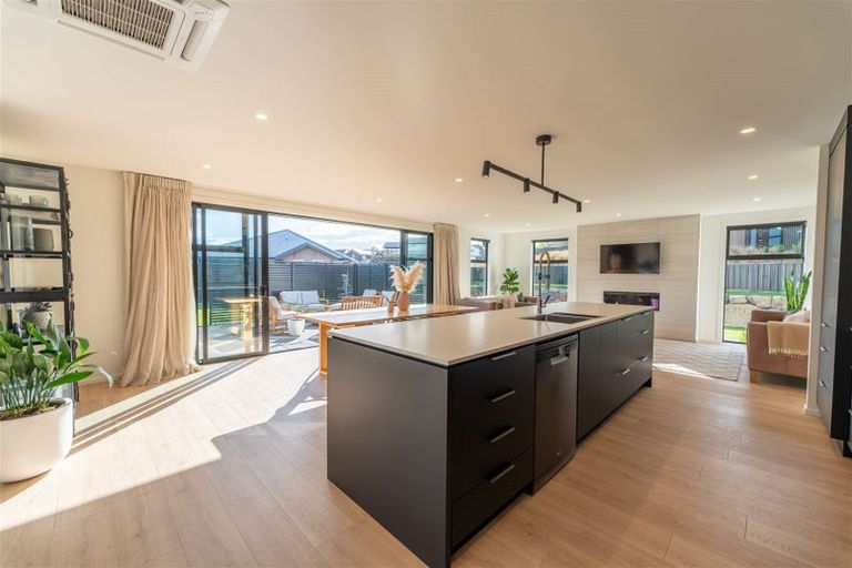 Photo of property in 43 Meadowstone Street, Gleniti, Timaru, 7910