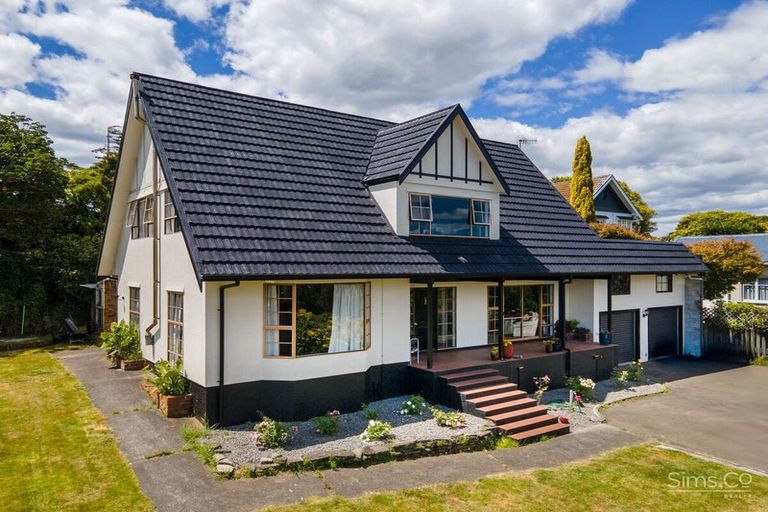 Photo of property in 1a Brassey Road, Saint Johns Hill, Whanganui, 4500
