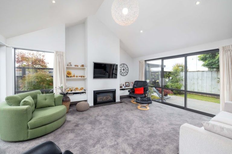 Photo of property in 10 Chimera Street, Pegasus, 7612