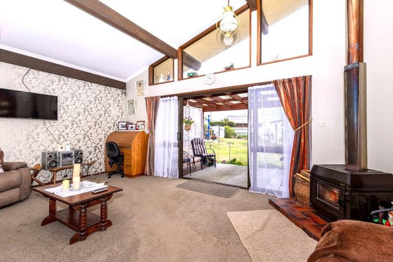 Photo of property in 8 Browning Street, Winchester, 7985