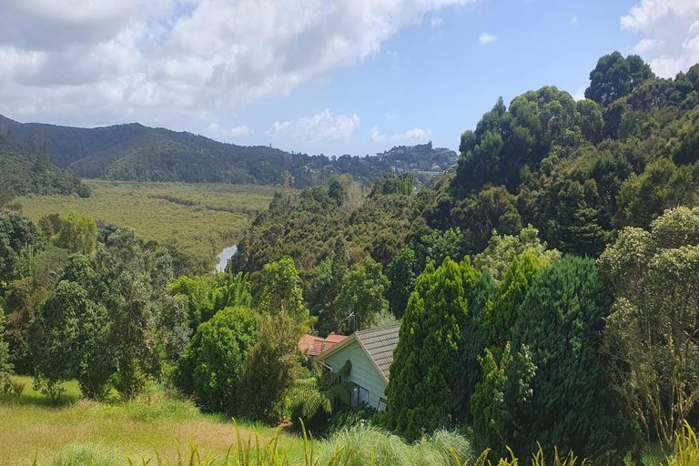 Photo of property in 12 Puketiro Place, Paihia, 0200